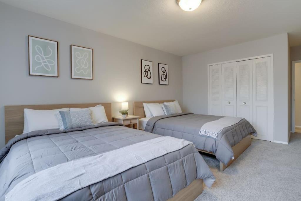 Elegant Apartment W Views At Crystal City Arlington Exterior foto